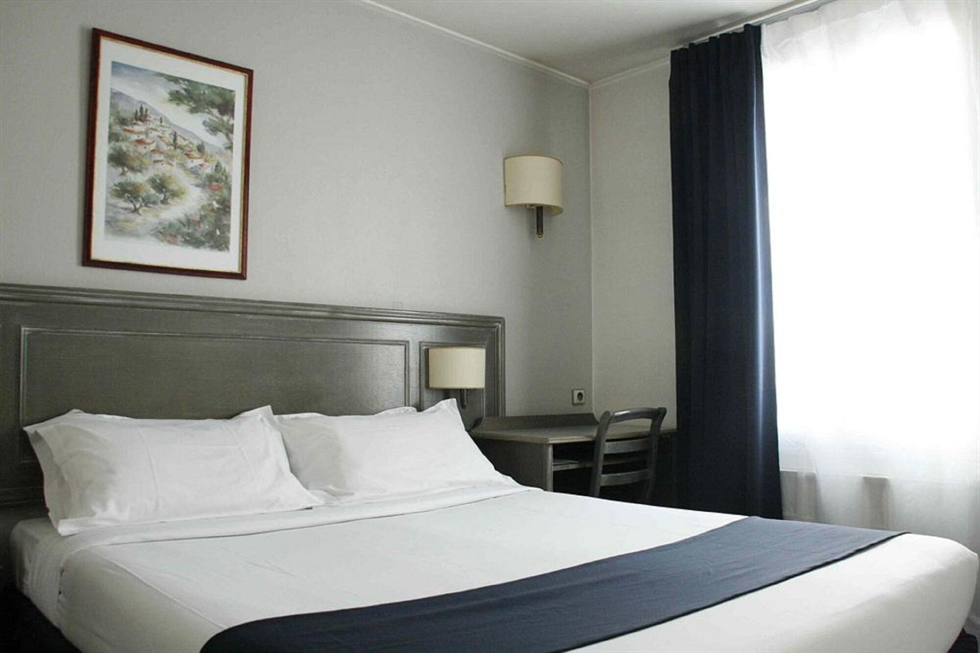 Hotel Du Chateau D'Eau Paris Room photo